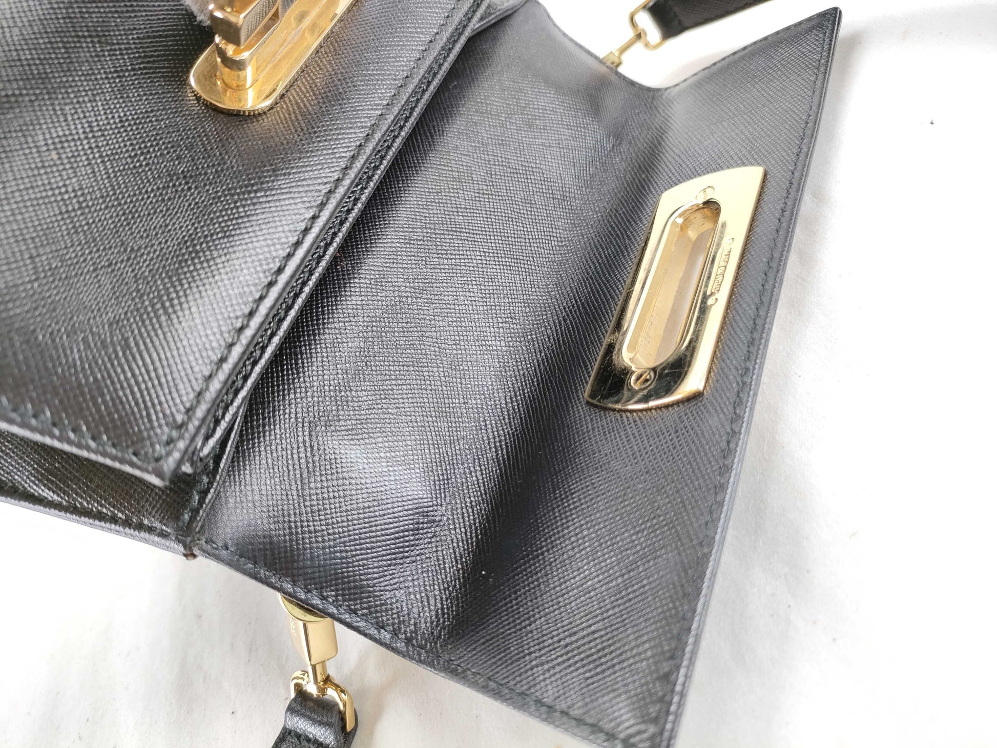 Salvatore Ferragamo Gancini 2-Way Handbag Gancini Handbag