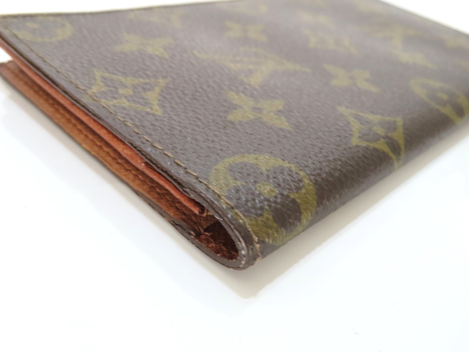 LOUIS VUITTON Monogram Louis Vuitton Monogram Porte Carte Credit Wallet