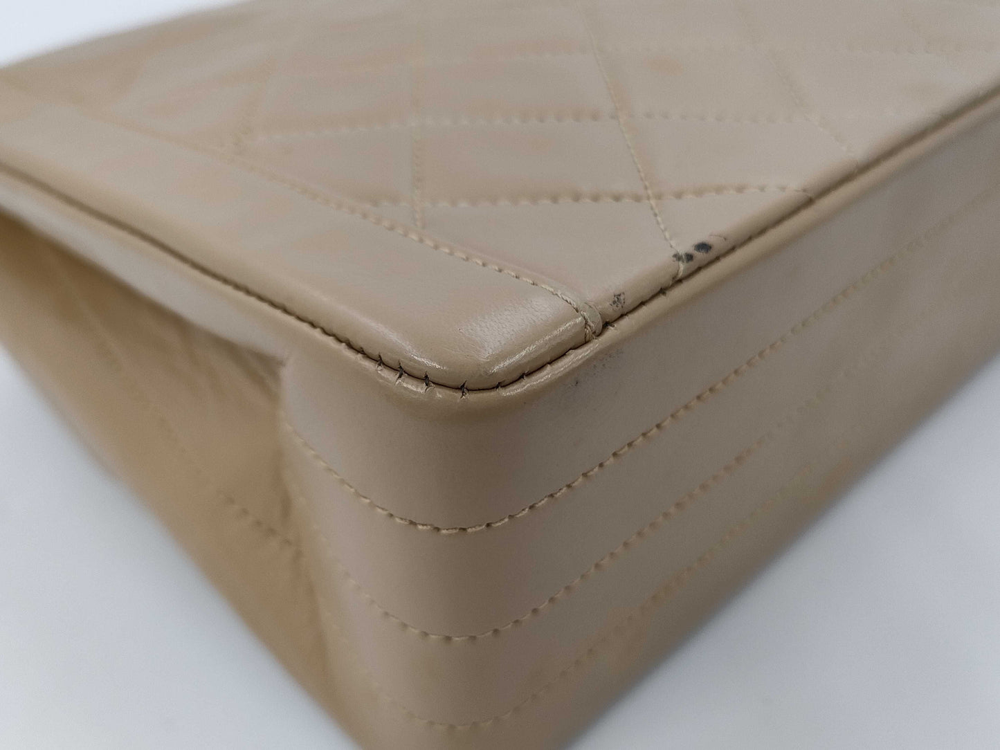 CHANEL Matelasse 25 Lambskin Shoulder Bag