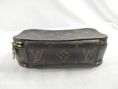 LOUIS VUITTON [Serial] Unable to Confirm Monogram Louis Vuitton Monogram Pouch Pouch