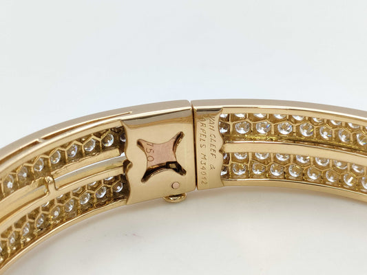 Van Cleef & Arpels Diamond Bracelet/Bangle in Yellow Gold 750, 40.4g 