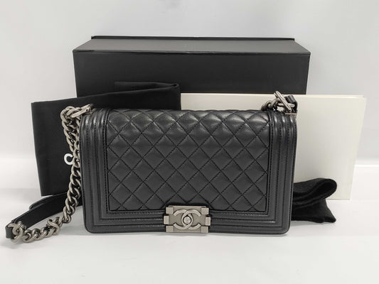 CHANEL Boy Chanel 25 Matelasse Caviar Leather Black with Silver Hardware A67086 29 Series Shoulder Bag