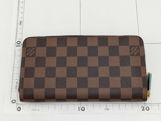 LOUIS VUITTON Damier Zippy Wallet N60015 CA3111 Wallet