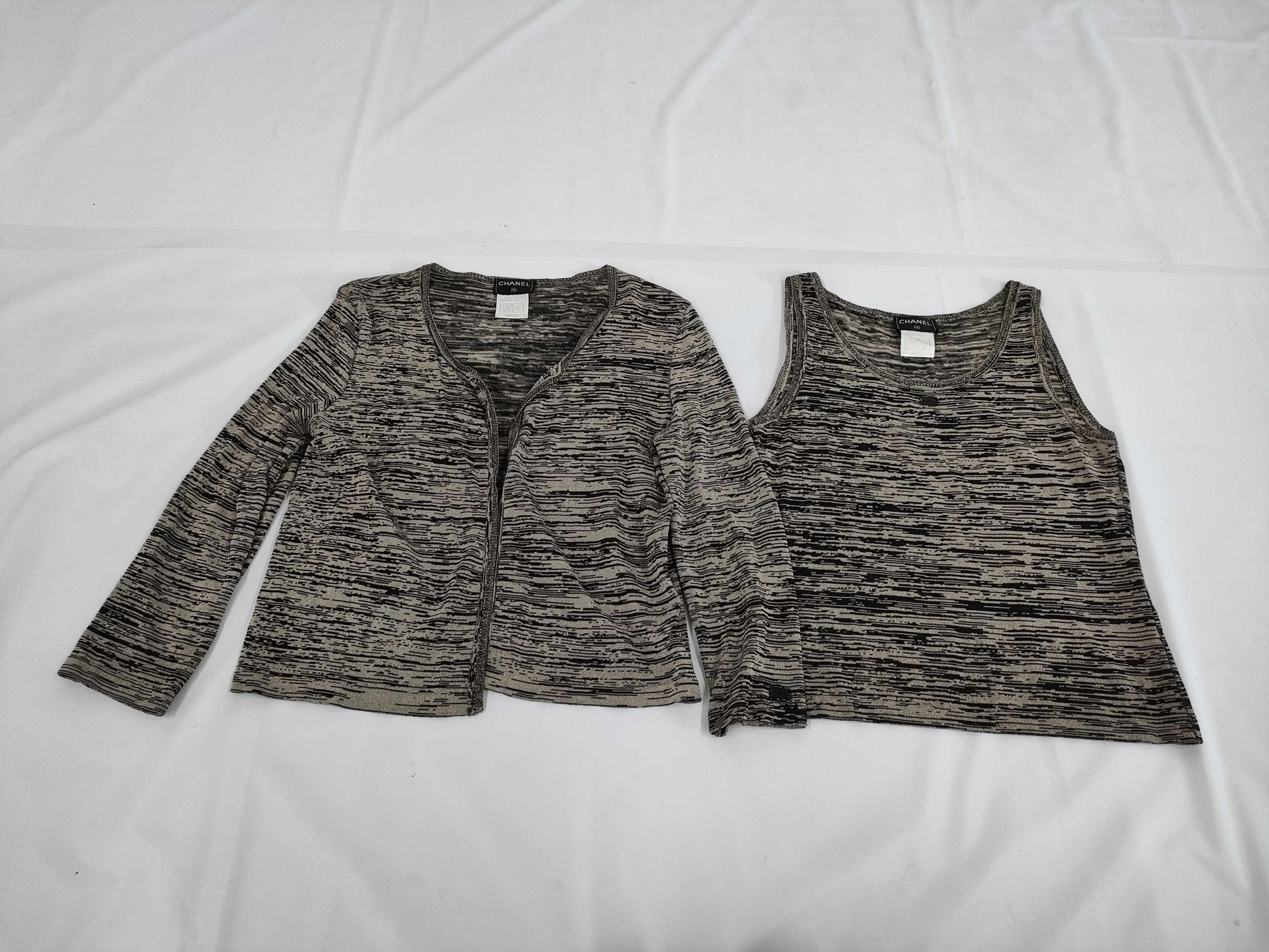 CHANEL CHANEL Cardigan Top Ensemble Size 40 Other Apparel