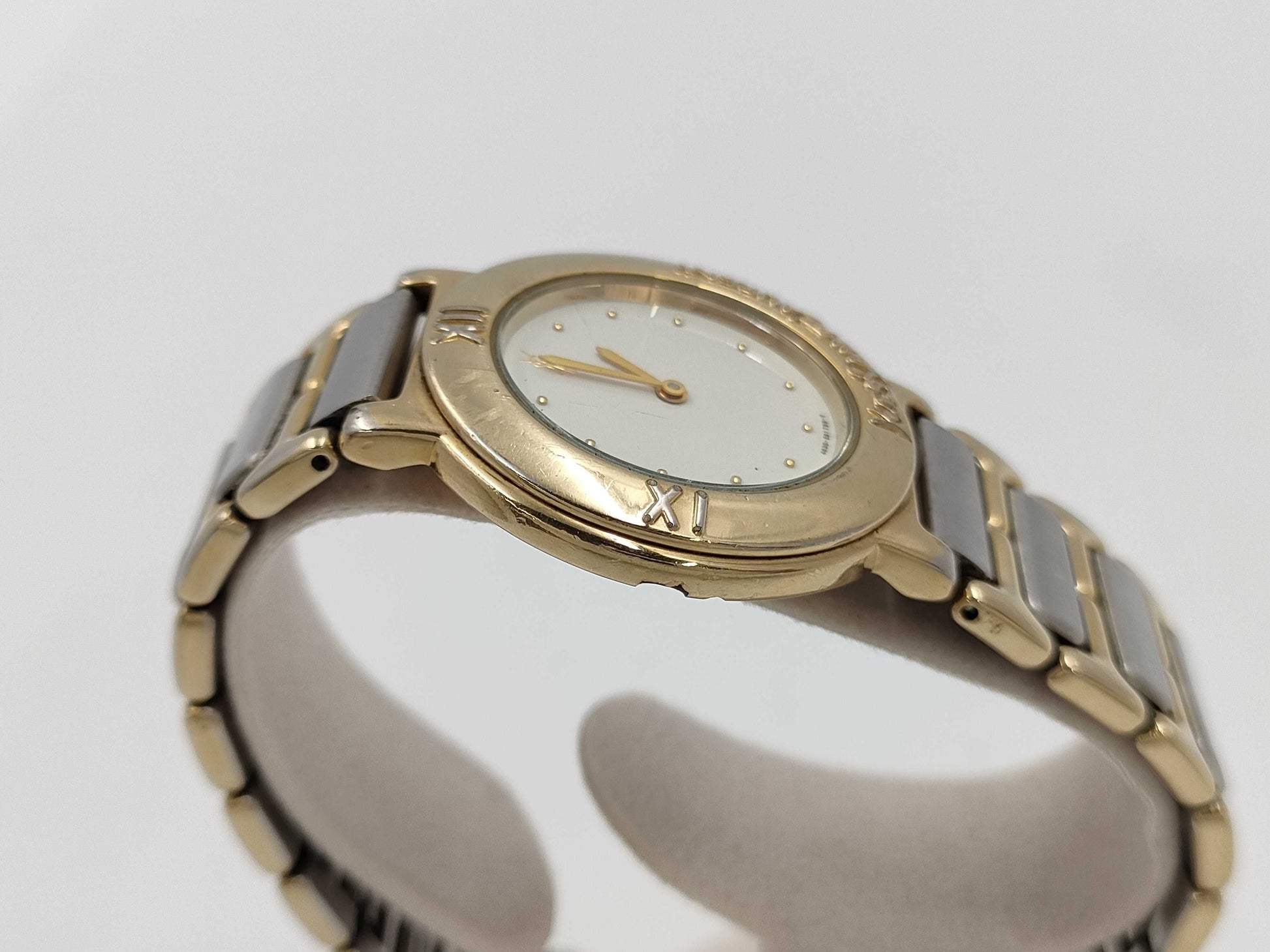 Yves Saint Laurent 4620-E60957Y 1031730 Quartz Unmoving Women's Watch