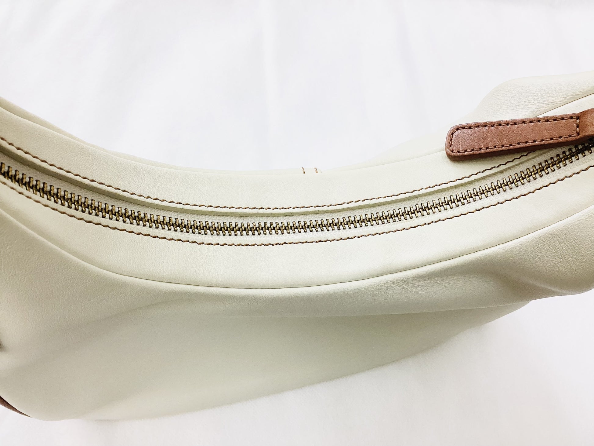 COACH K2W-9342 Ergo Leather Two-Tone Off-White/Brown Handbag