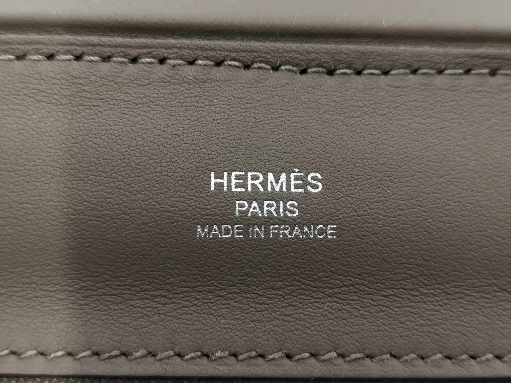 HERMES W-stamped 2-Way Van Yattle Mini 24 Etoupe Silver Hardware Handbag