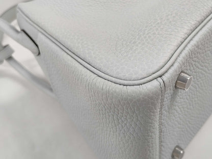 HERMES Lindy 26 Shoulder Bag in Taurillon Clemence Blue Pale with U Stamp and Silver Hardware