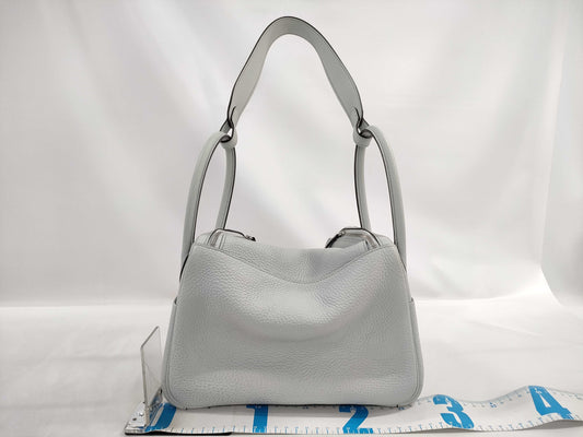 HERMES Lindy 26 Shoulder Bag in Taurillon Clemence Blue Pale with U Stamp and Silver Hardware