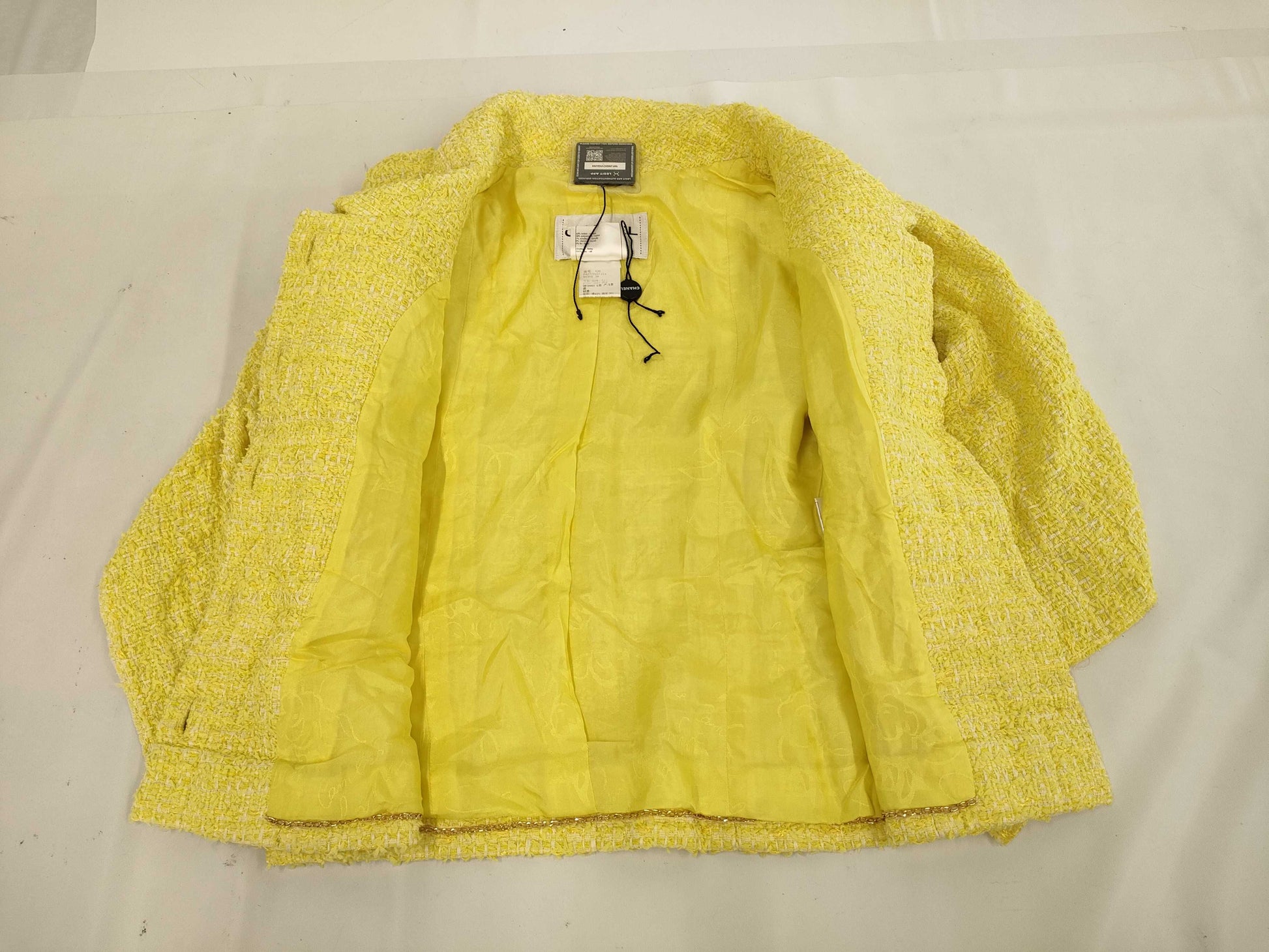 CHANEL Tweed Jacket Size 38