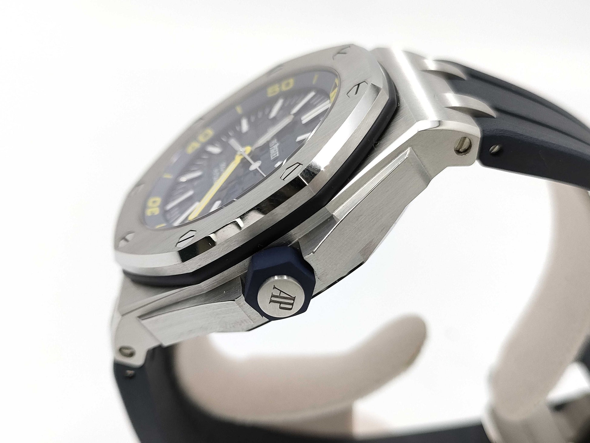 AUDEMARS PIGUET 15710ST.OO.A027CA.01 CT0537R Automatic Navy Dial Men's Watch
