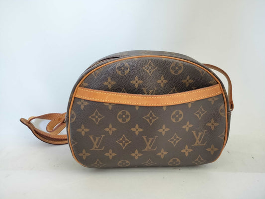 LOUIS VUITTON Monogram Blois M51221 Brown Shoulder Bag