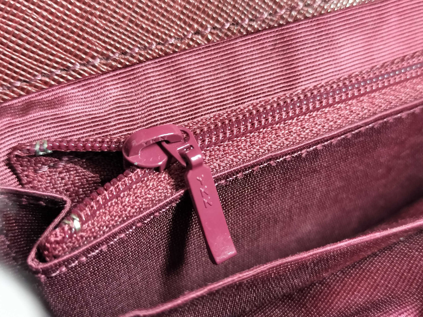 BURBERRY Burberry Shoulder Bag Bordeaux Shoulder Bag