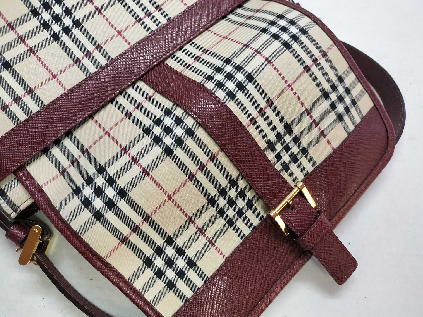 BURBERRY Burberry Shoulder Bag Bordeaux Shoulder Bag