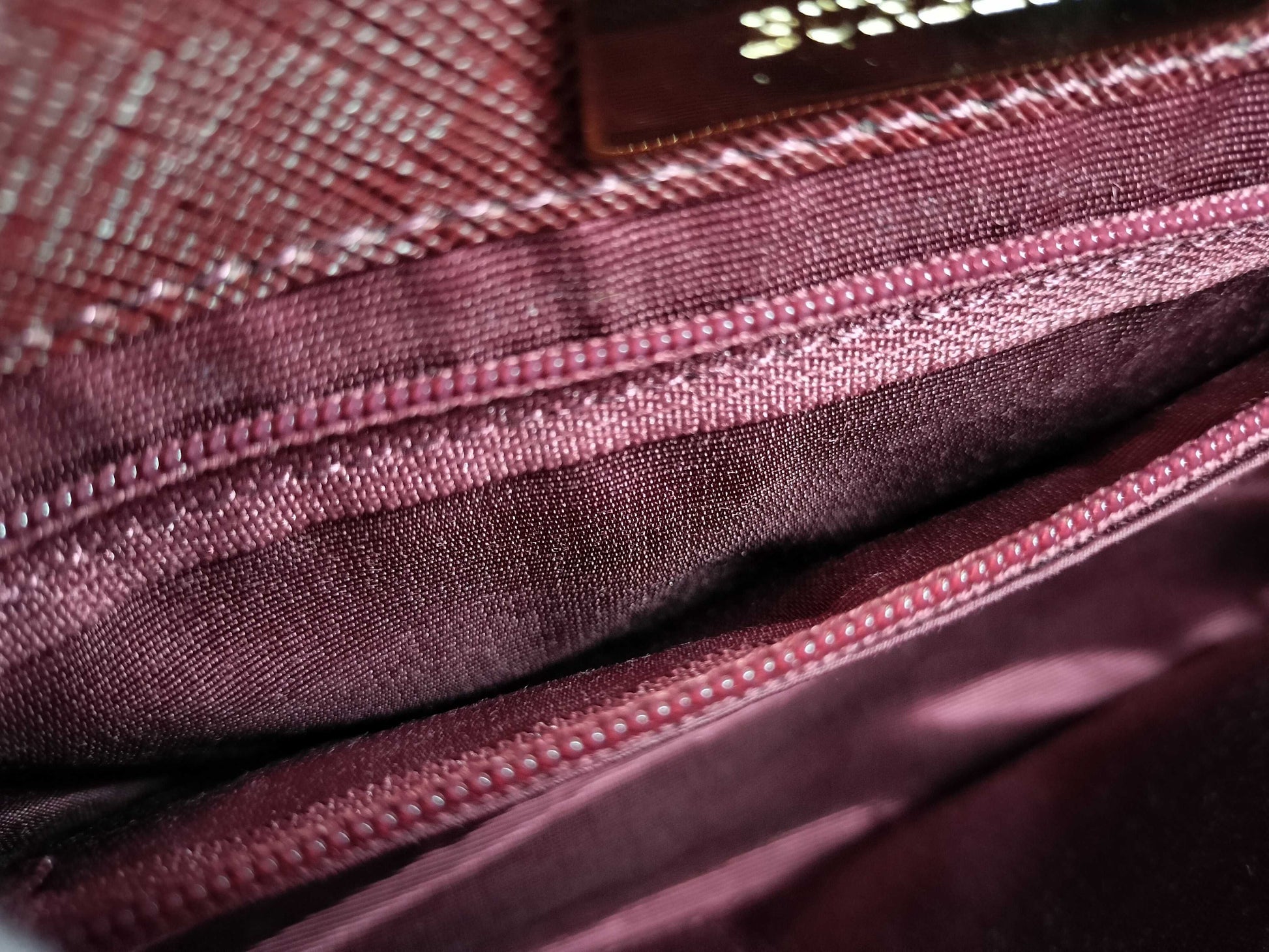 BURBERRY Burberry Shoulder Bag Bordeaux Shoulder Bag