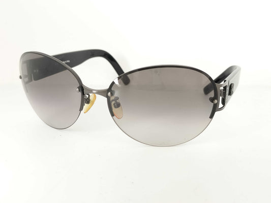 LOEWE LOEWE sunglasses with case Sunglasses and glasses