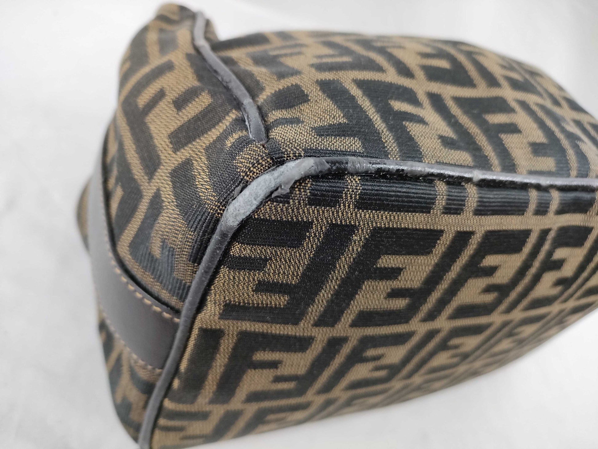 FENDI Zucca Canvas Handbag 2291 26448 088 Brown