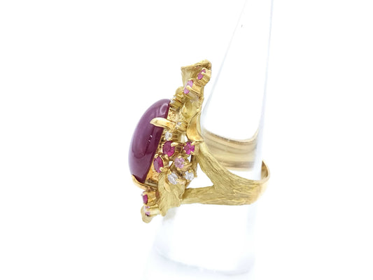 Purple Star Sapphire 14.09ct, Colored Stone 0.87ct, D0.19ct, 18K Gold, 20.5g Ring 