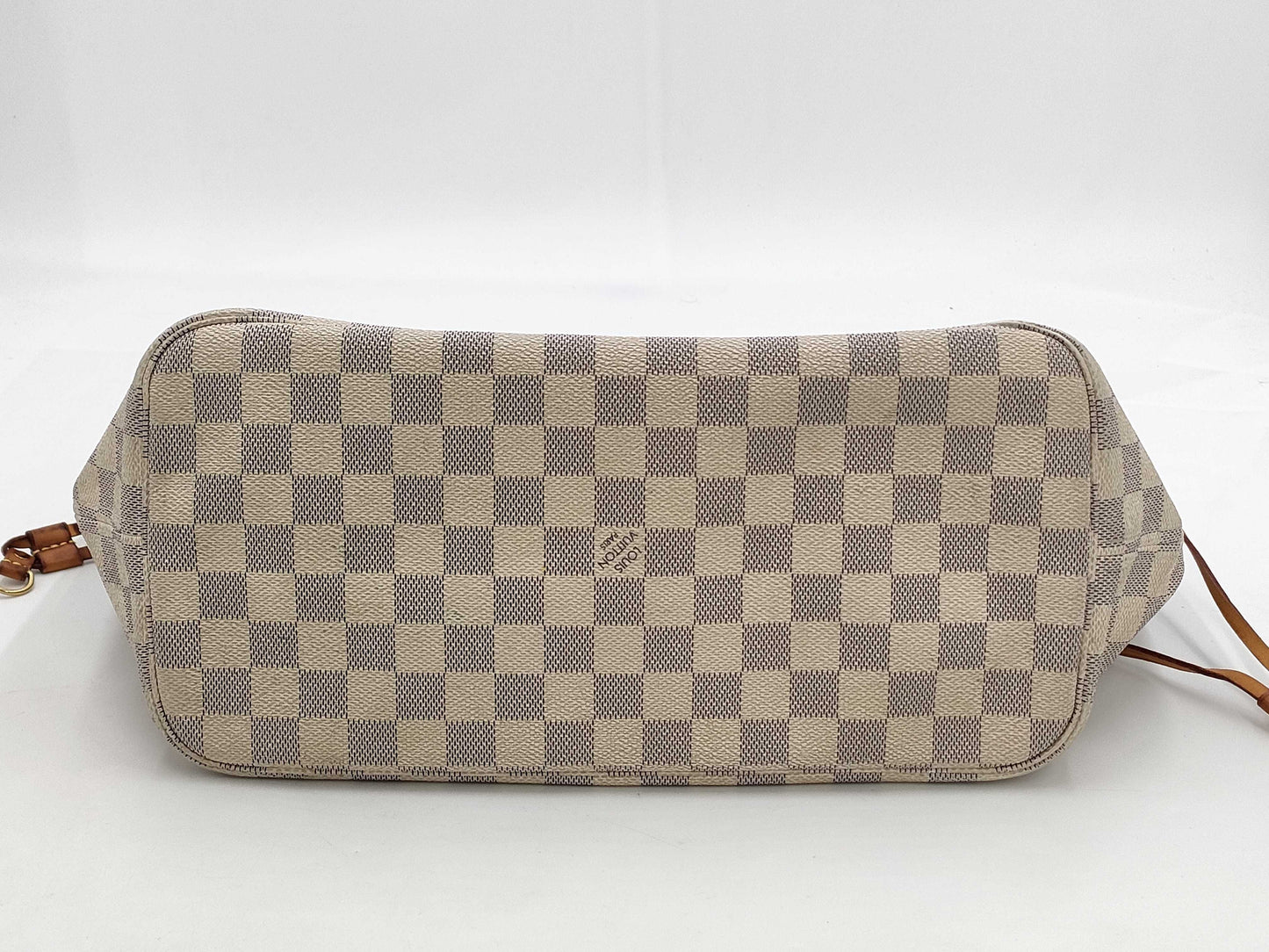 LOUIS VUITTON Neverfull Tote Bag