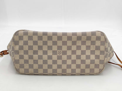 LOUIS VUITTON Neverfull Tote Bag