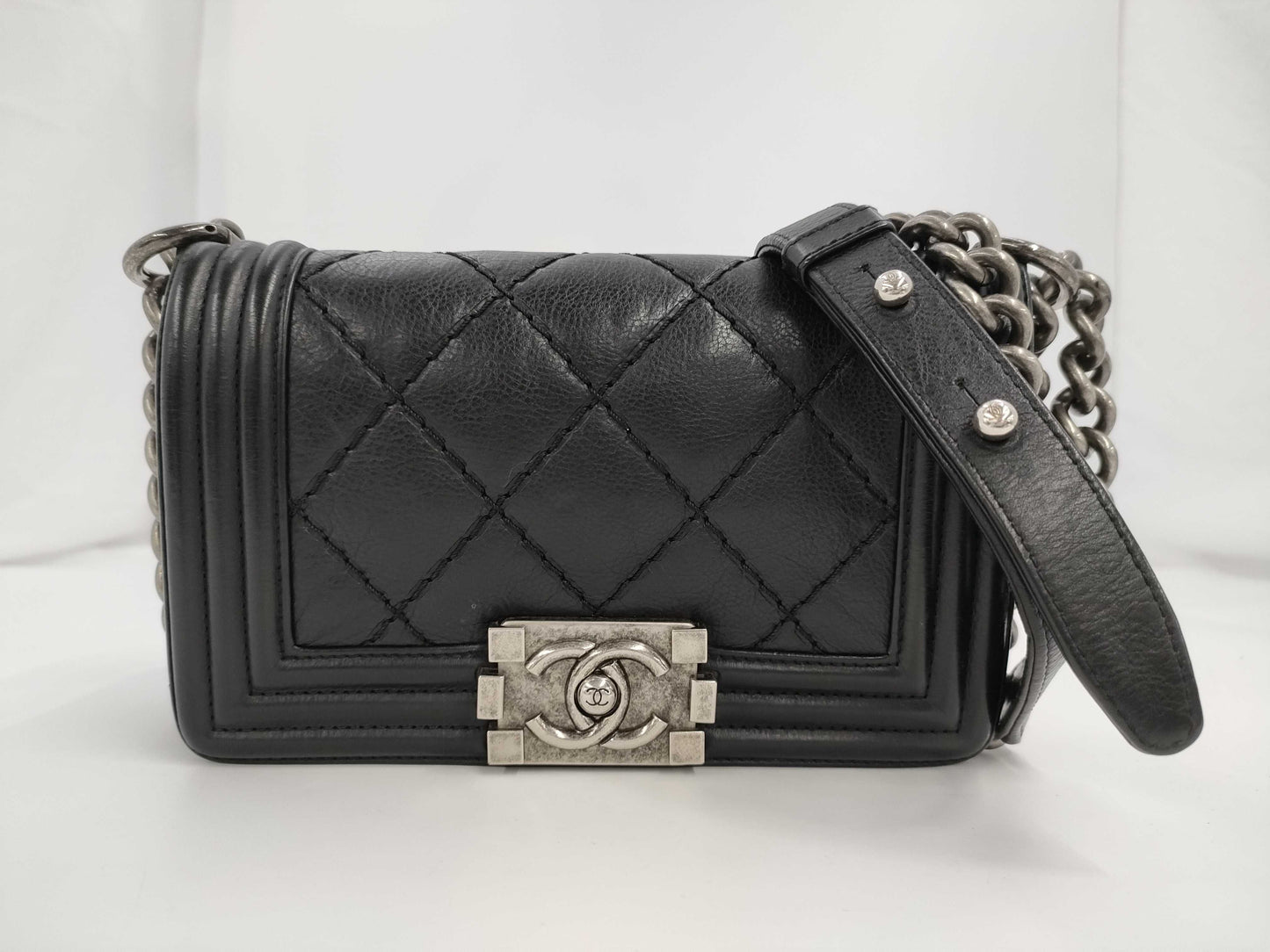 CHANEL Chanel Boy Shoulder Bag