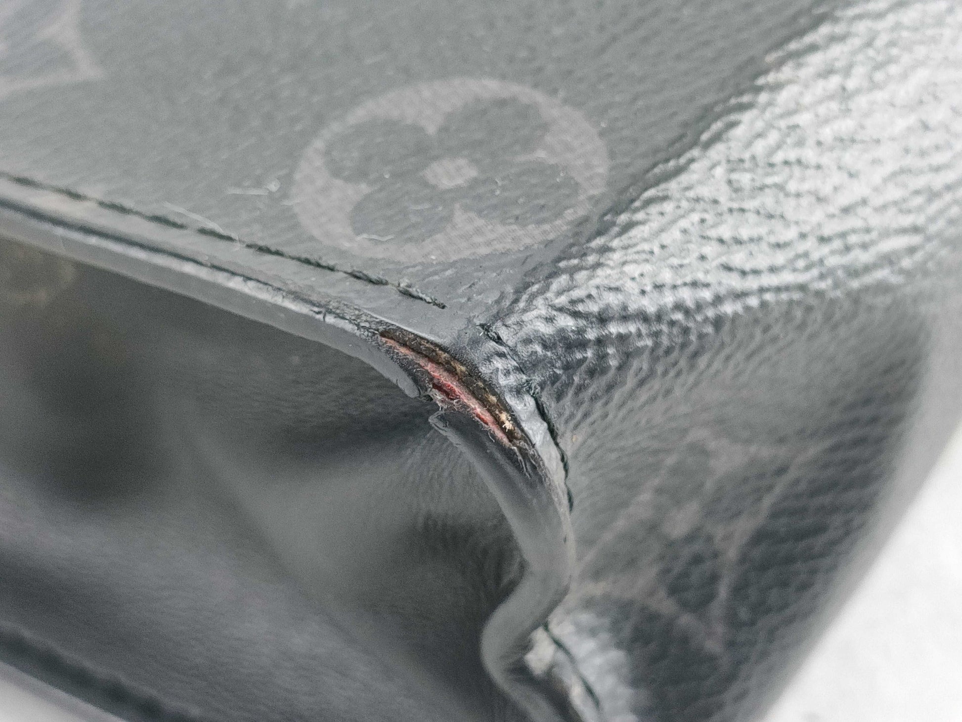 LOUIS VUITTON ID - Louis Vuitton Bag Pochette Cartoon Voyage MM Monogram Canvas 26cm #withNFC Second Bag