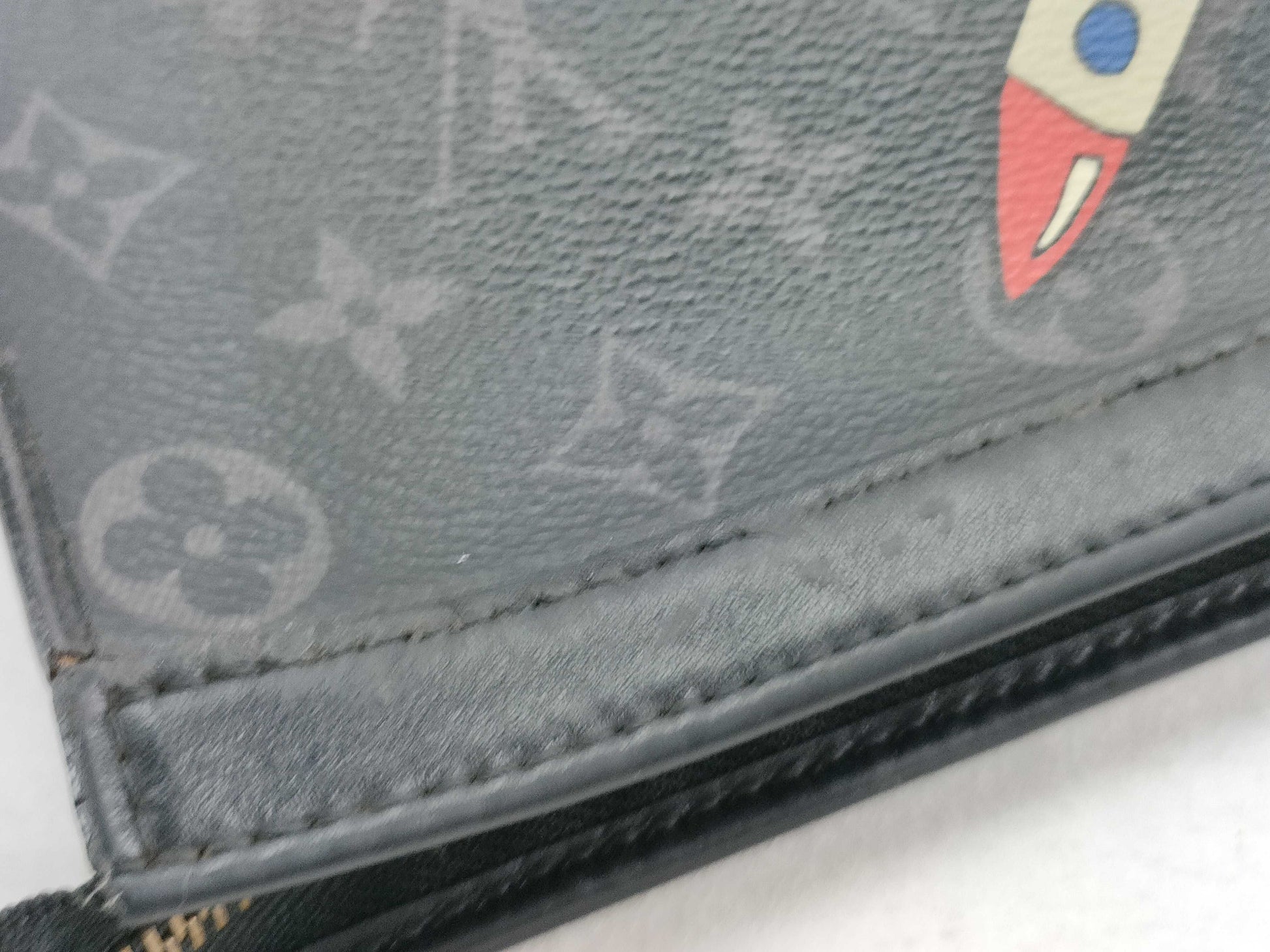 LOUIS VUITTON ID - Louis Vuitton Bag Pochette Cartoon Voyage MM Monogram Canvas 26cm #withNFC Second Bag
