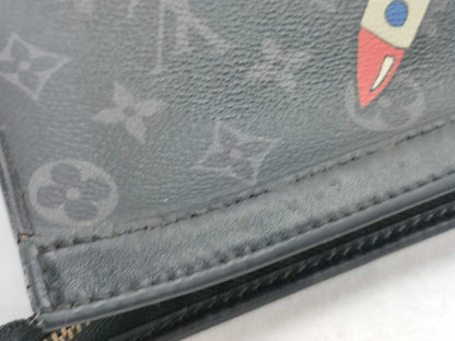 LOUIS VUITTON ID - Louis Vuitton Bag Pochette Cartoon Voyage MM Monogram Canvas 26cm #withNFC Second Bag