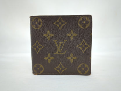 LOUIS VUITTON Monogram Portefeuil Marco Wallet