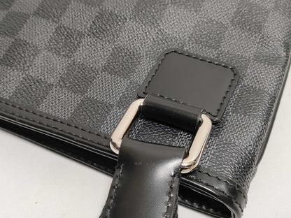 LOUIS VUITTON Damier Graphite Thomas N58028 VI0161 Shoulder Bag