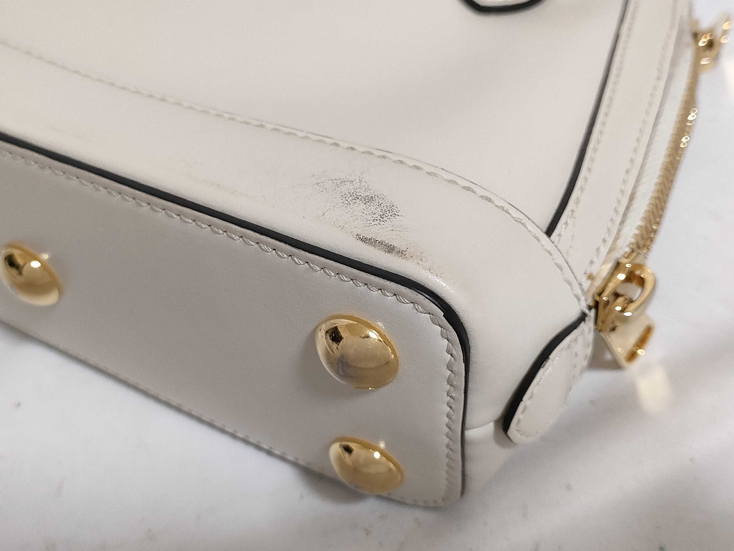 GUCCI Horsebit Hardware Handbag