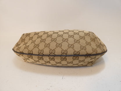GUCCI GG canvas shoulder bag