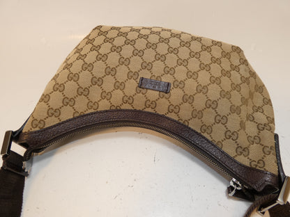 GUCCI GG canvas shoulder bag