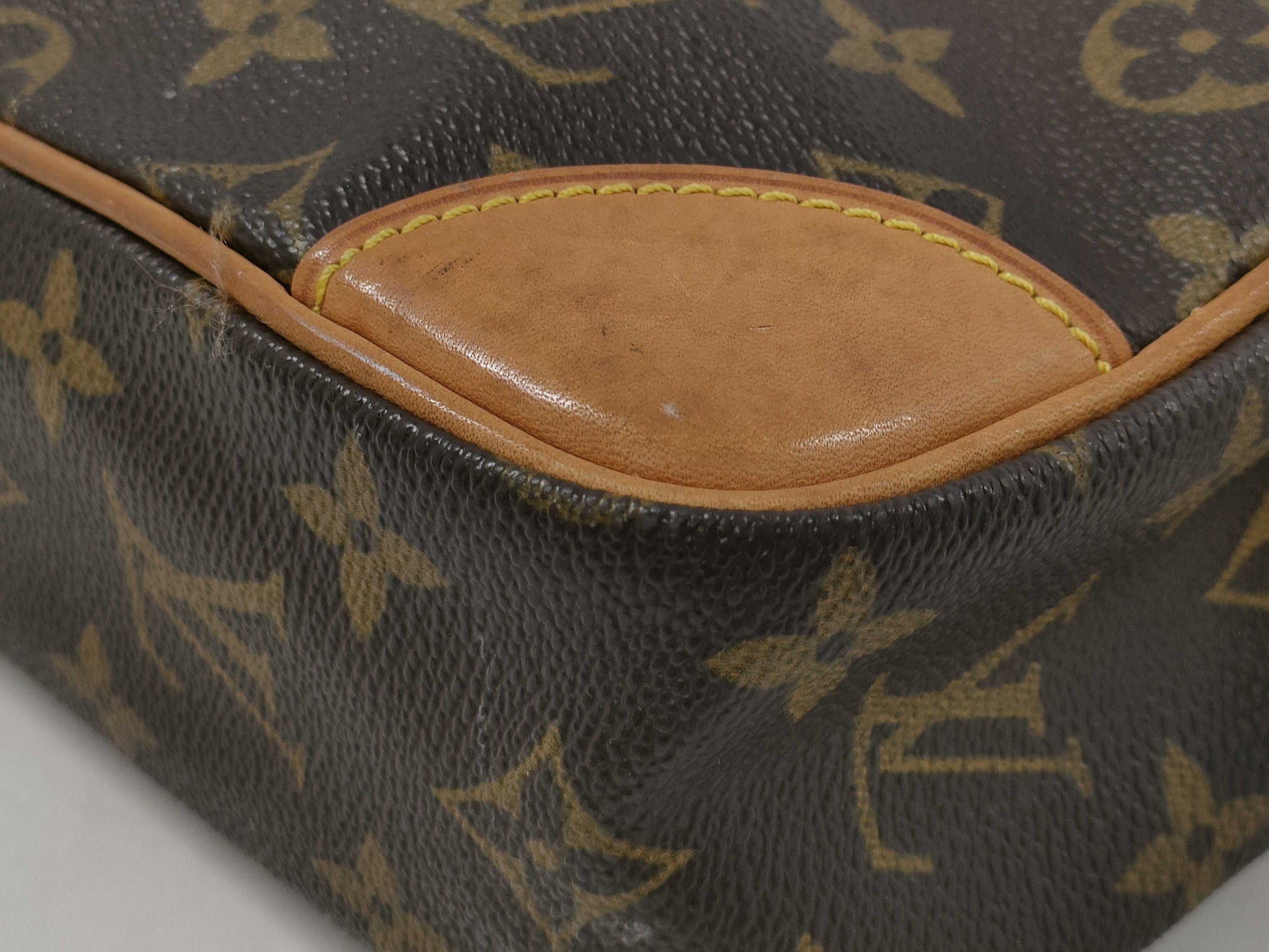 LOUIS VUITTON Compiegne Second Bag