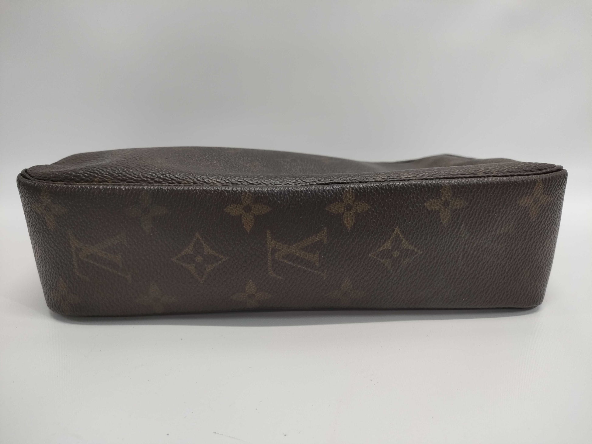 LOUIS VUITTON Tourtois Second Bag