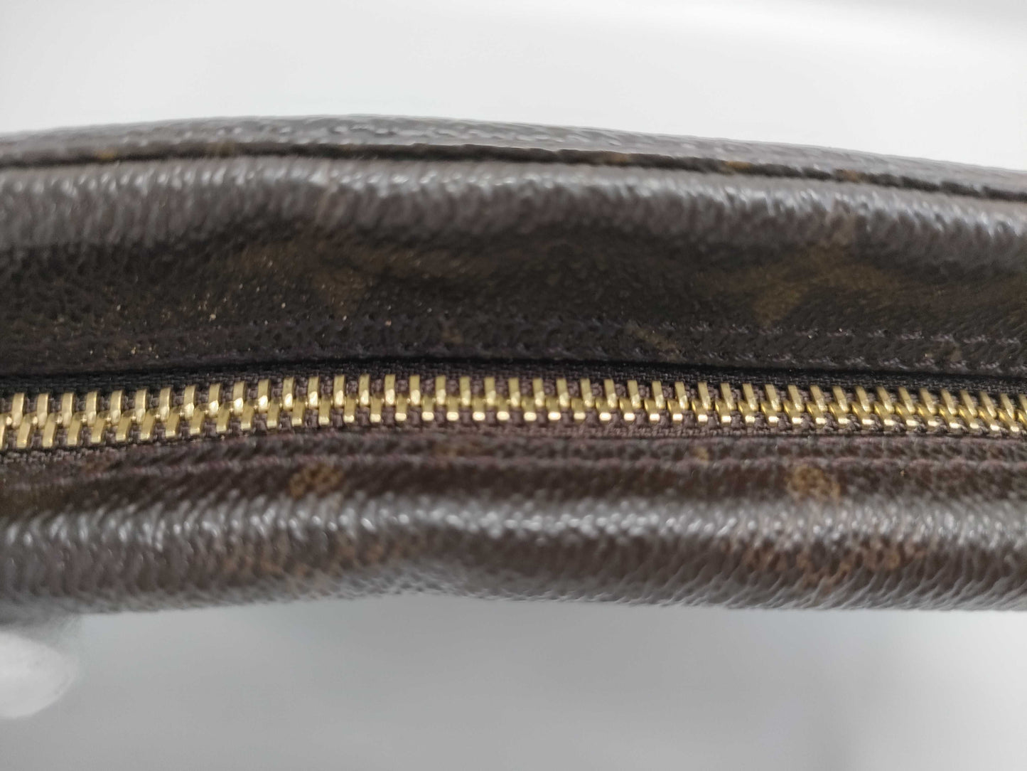 LOUIS VUITTON Tourtois Second Bag