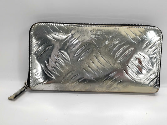 PRADA Hot Stamp Round Zip Wallet with Box