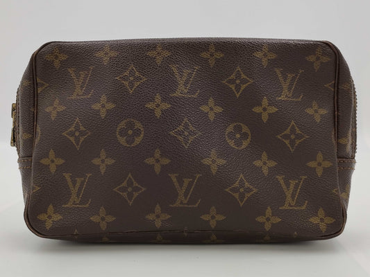 LOUIS VUITTON True Toilet Second Bag