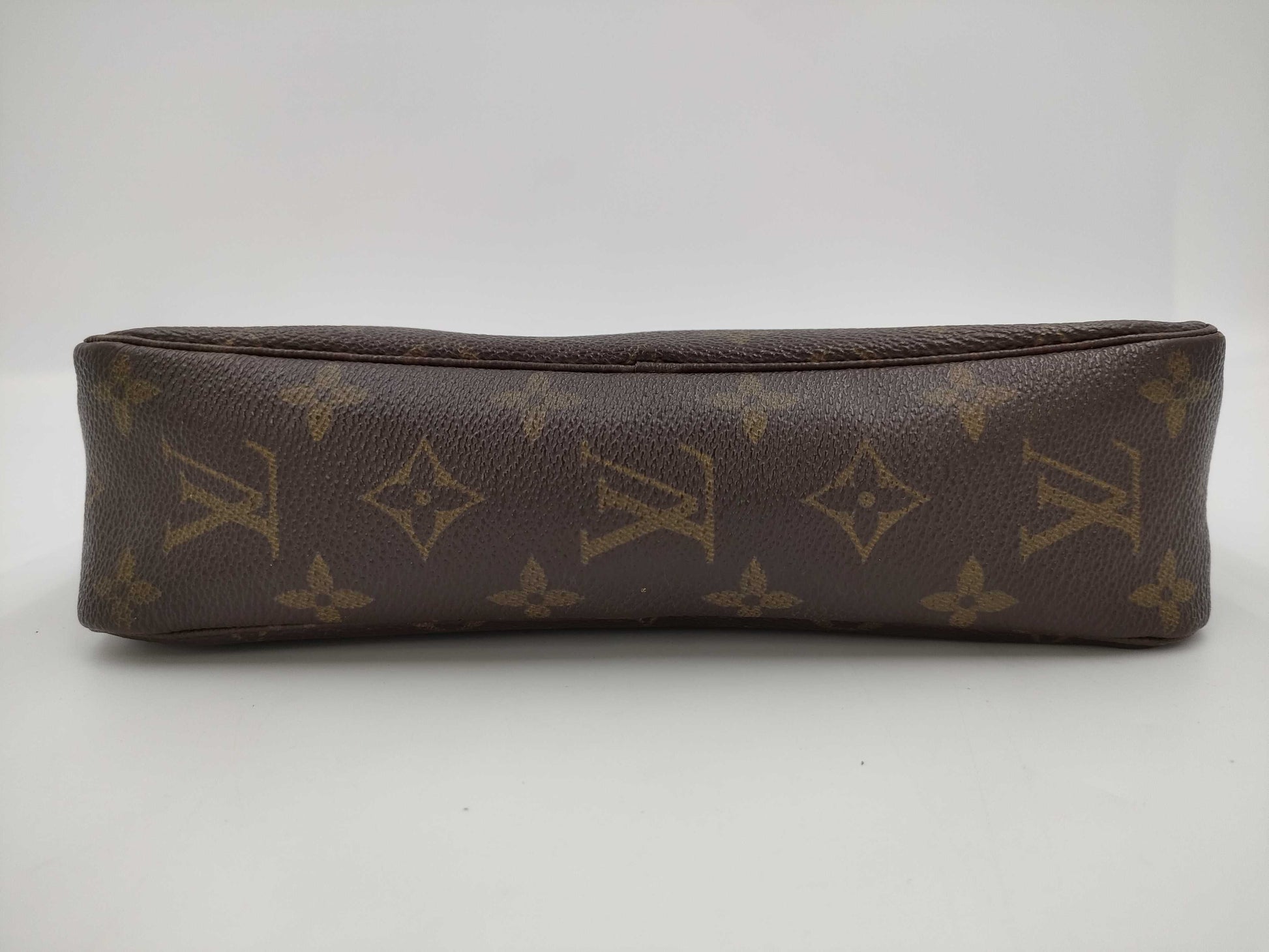 LOUIS VUITTON True Toilet Second Bag