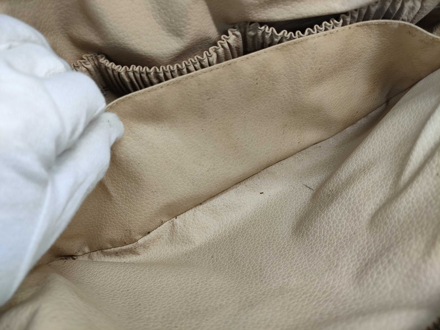 LOUIS VUITTON True Toilet Second Bag