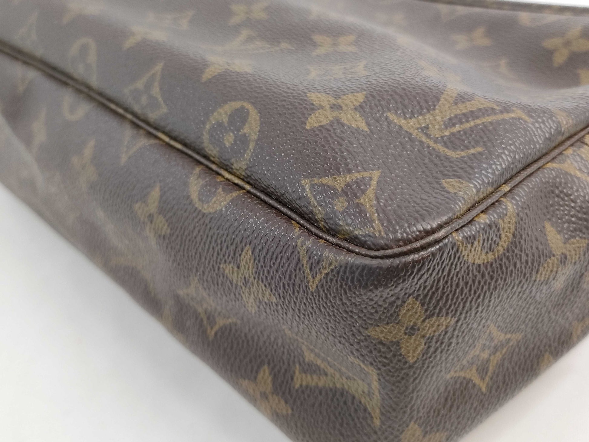 LOUIS VUITTON True Toilet Second Bag