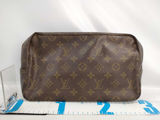 LOUIS VUITTON Monogram True Toilet Second Bag