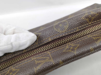 LOUIS VUITTON Monogram True Toilet Second Bag