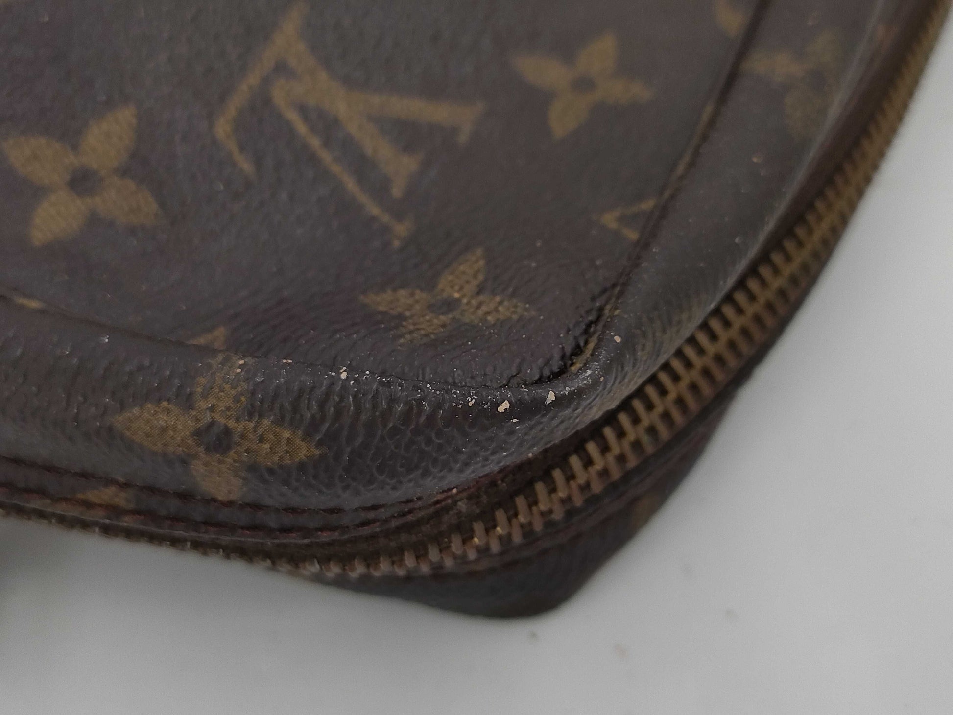LOUIS VUITTON Truss Toilette Second Bag