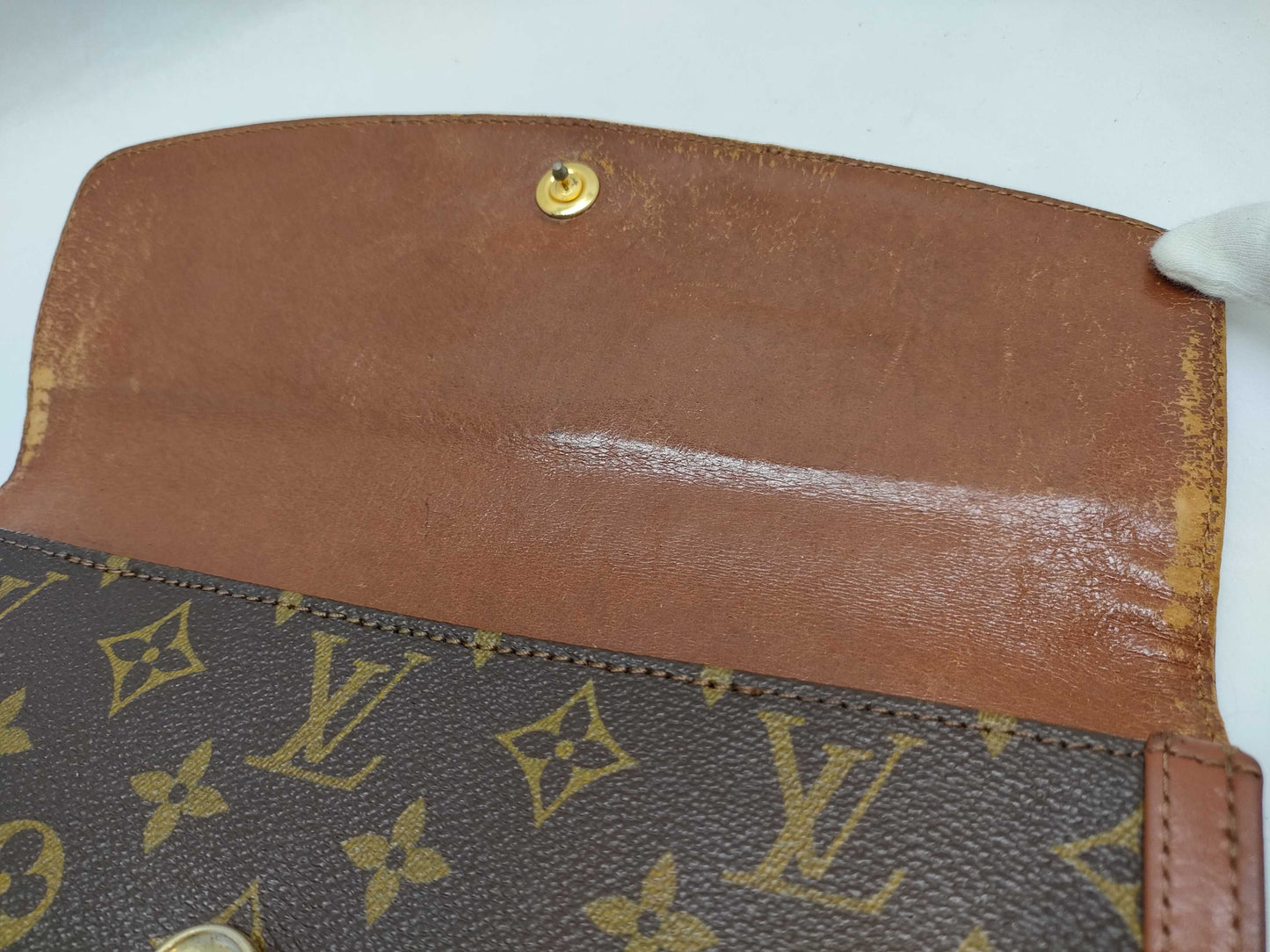 LOUIS VUITTON Monogram LV Bag 