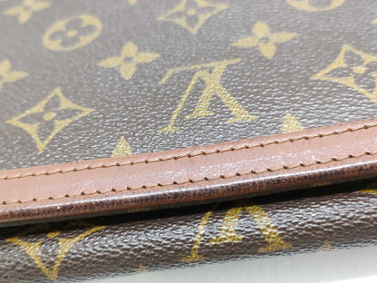 LOUIS VUITTON Monogram LV Bag 