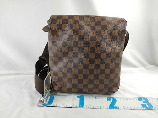 LOUIS VUITTON Damier Brooklyn PM N52120 CA1151 Shoulder Bag