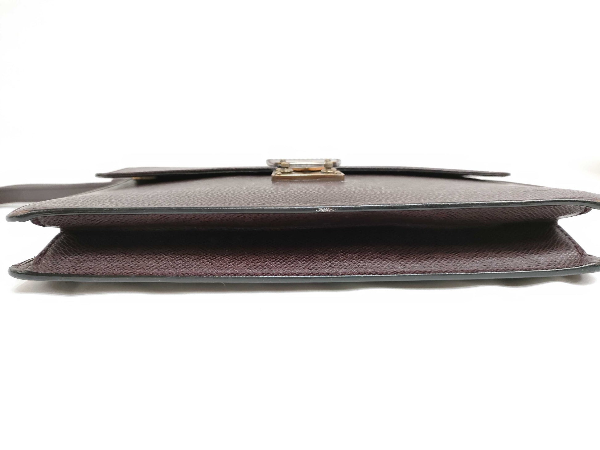 LOUIS VUITTON Taiga Clado M30196 Acajou Second Bag with Dust Bag