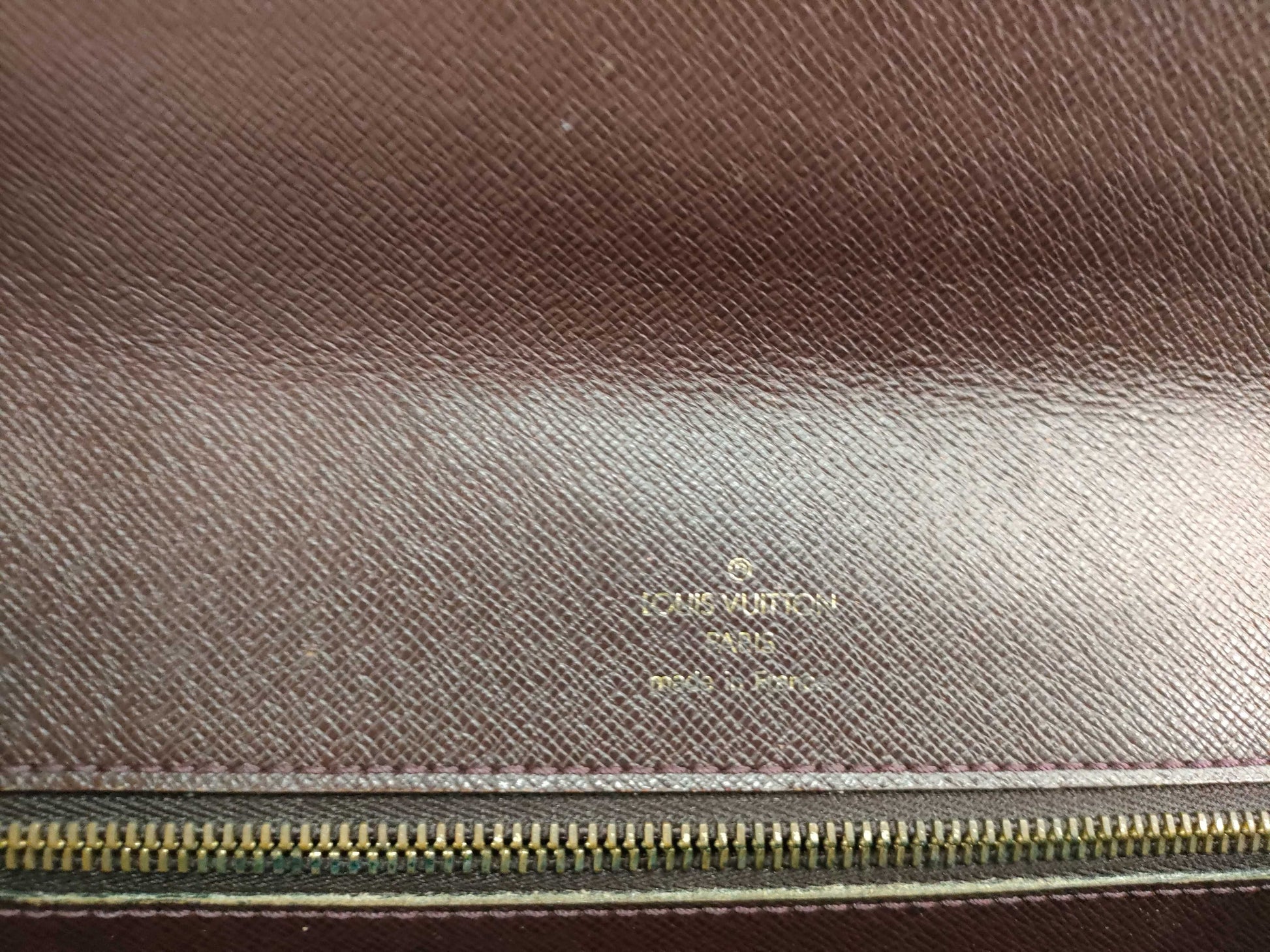 LOUIS VUITTON Taiga Clado M30196 Acajou Second Bag with Dust Bag
