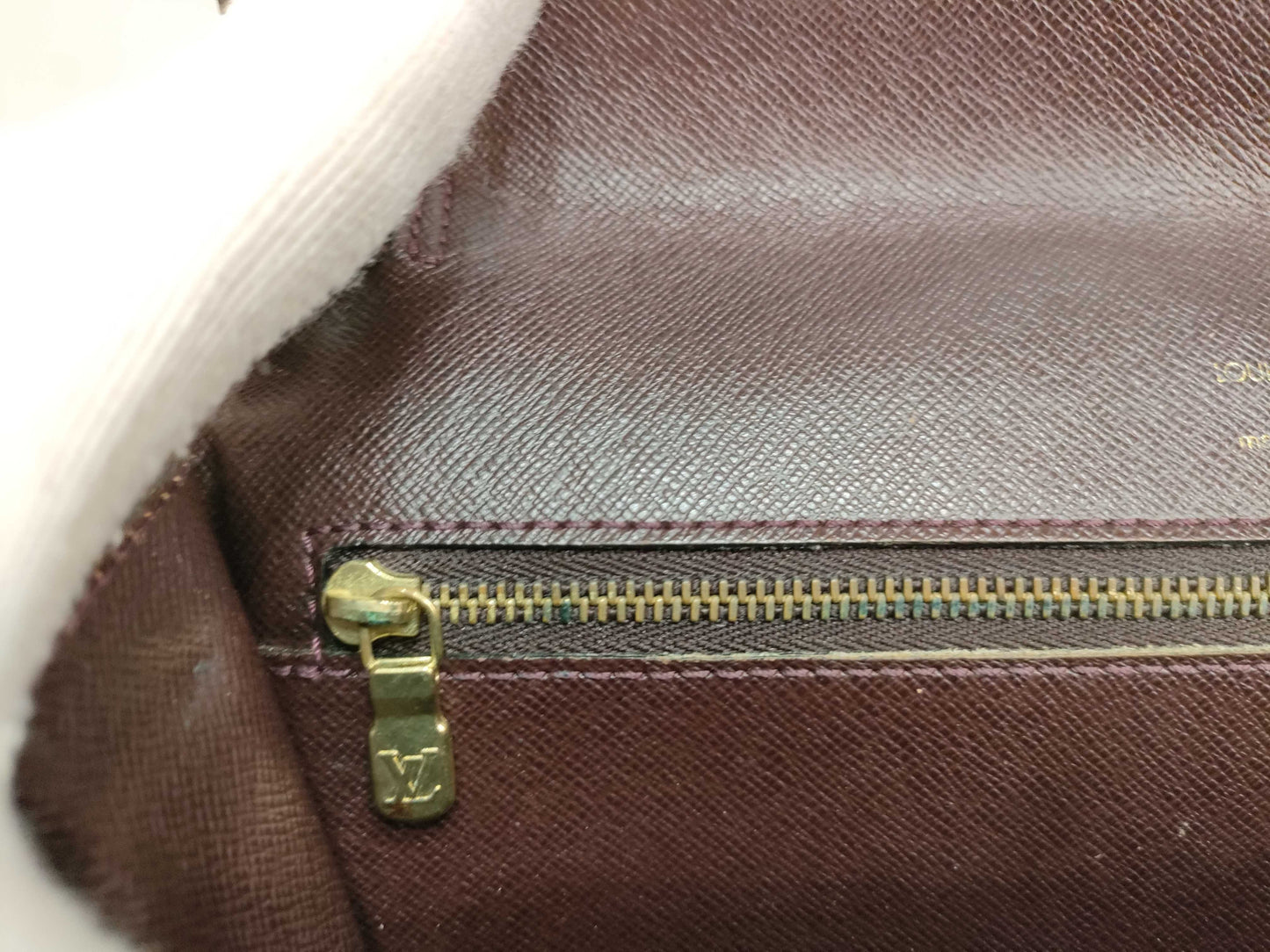 LOUIS VUITTON Taiga Clado M30196 Acajou Second Bag with Dust Bag